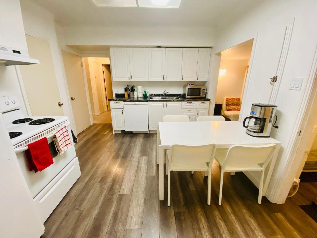 Artistic Apartment Near Downtown Victoria Exterior foto